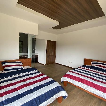 Arte De Plumas Birding Lodge Cartago Ngoại thất bức ảnh