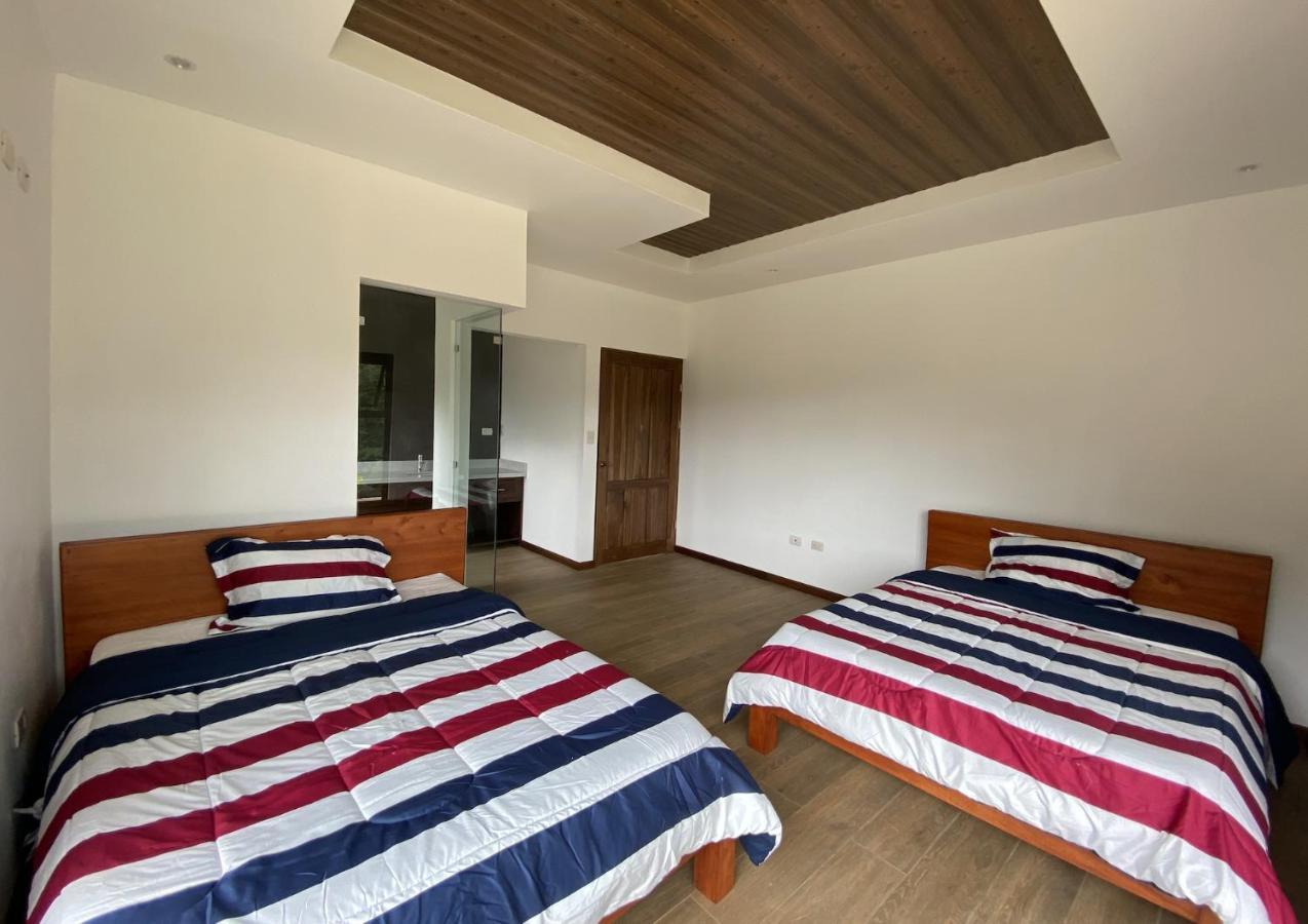 Arte De Plumas Birding Lodge Cartago Ngoại thất bức ảnh