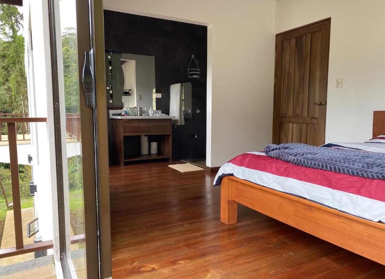 Arte De Plumas Birding Lodge Cartago Ngoại thất bức ảnh